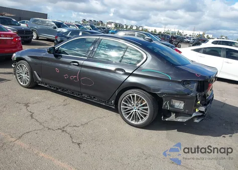 2018 BMW 540I z USA, uszkodzony, nr VIN WBAJE5C55JWA95695